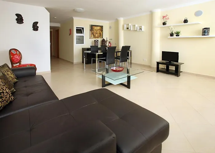 By Atlantic Places Villa *