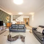 By Atlantic Places Villa