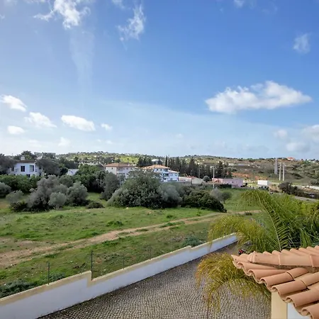 By Atlantic Places * 阿尔布费拉