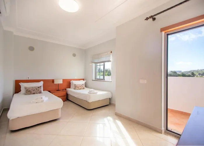 فيلة By Atlantic Places *