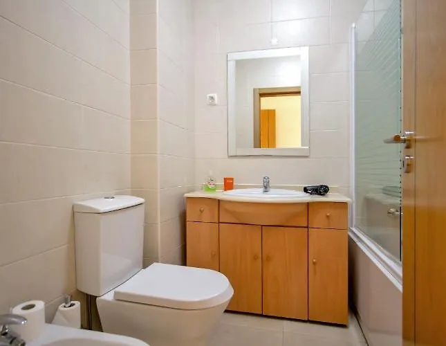 فيلة By Atlantic Places